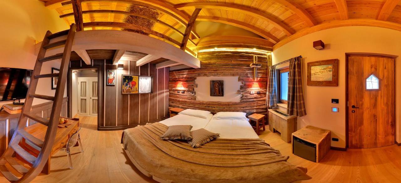 Les Plaisirs D'Antan Hotel Jovencan Bagian luar foto