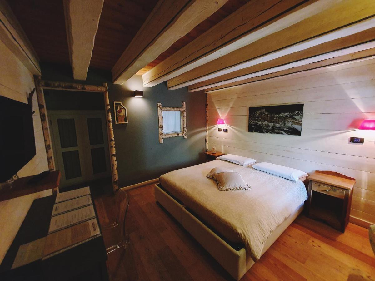 Les Plaisirs D'Antan Hotel Jovencan Bagian luar foto